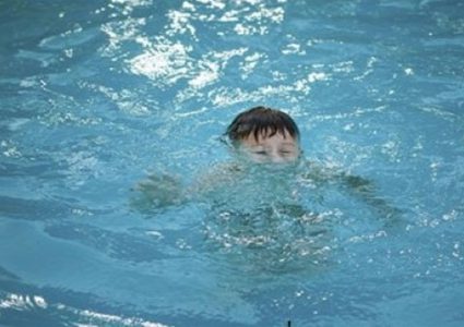 وفاة طفل غرقا في برميل ماء جنوب نابلس