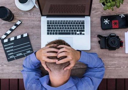 بدون مسكنات أو أدوية.. أغذية تخفف الصداع