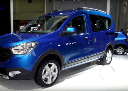 "رينو" تتحضر لإطلاق سيارة عائلية مميزة