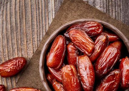 لماذا علينا أكل التمور؟