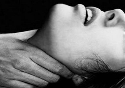 إيراني يقتل ابنته لإدخالها الجنة دون المرور بالنار!