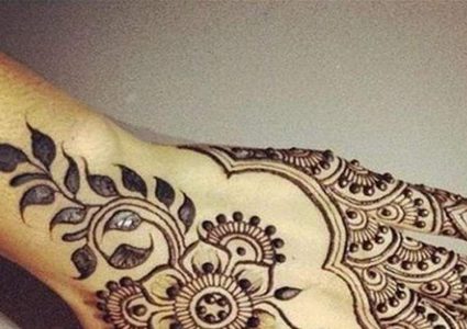 احذري وشم الحناء