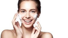 الغسول الذي يناسب بشرتك الحساسة!