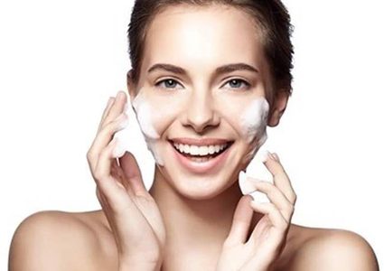 الغسول الذي يناسب بشرتك الحساسة!