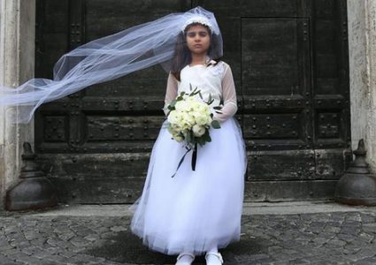 حملة لرفع سن الزواج وعدم قبول الطلاق الشفهي