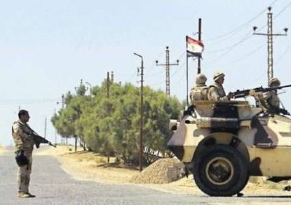 مصر.. مقتل 4 مدنيين ذبحا على طريق العريش