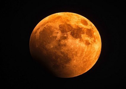 الكشف عن أسباب تأجيل إطلاق البعثة القمرية الهندية