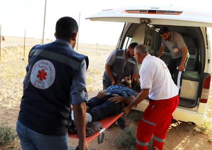 اصابات بين المتظاهرين المشاركين في مخيمات العودة شرق غزة