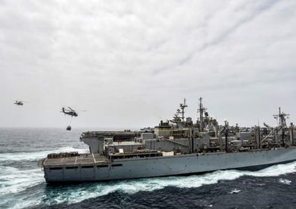 ظريف ينفي فقدان إيران طائرة مسيرة في مضيق هرمز