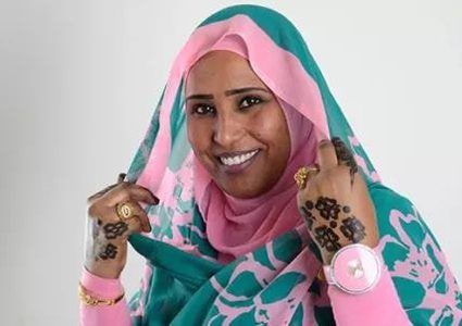 شاعرة سودانية تتناول مواضيع محظورة في المجتمع السوداني