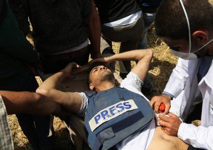 "مدى" يستنكر اعتداءات الاحتلال المتواصلة على الصحفيين في فلسطين