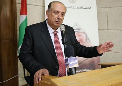 وزير التعليم يبحث إدراج مساق حول الملكية الفكرية في الجامعات