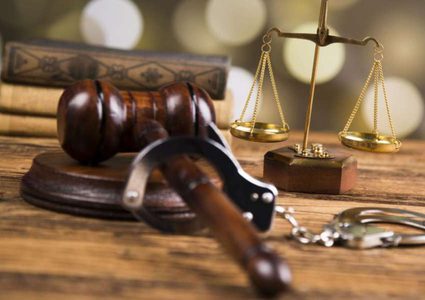 من أجل نيل لقب "سفاح"..أسترالي يحقق حلمه بقتل عائلته كامله !