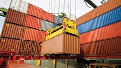 انخفاض الواردات السلعية بنسبة 4% خلال شهر أيار