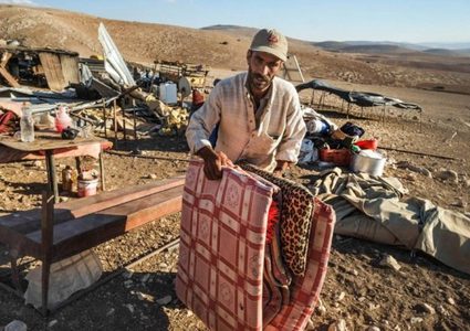 الاحتلال يهدم بركسات ويستولي على خيام بالأغوار الشمالية