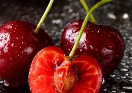 أطعمة قد تكون سامة