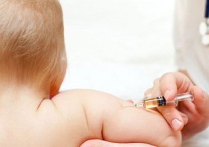 الصحة: نسبة تطعيم الأطفال في فلسطين تتجاوز الـ99%