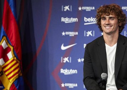 غريزمان يفجر مفاجأة بشأن ميسي ونيمار