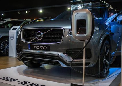 "فولفو" في ورطة كبيرة.. والسبب "عيب محرك"