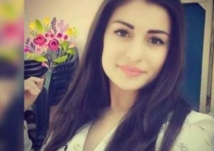 هذا ما فعلته "سماعات الأذن" بشابة سورية في بلدها