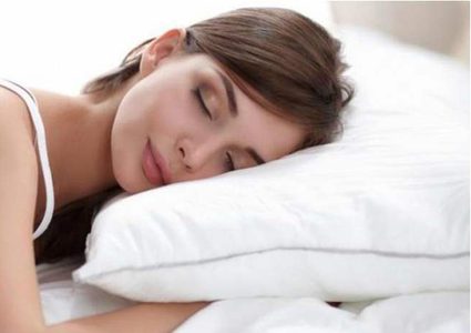 طريقة بسيطة تُدخلكم بنوم عميق