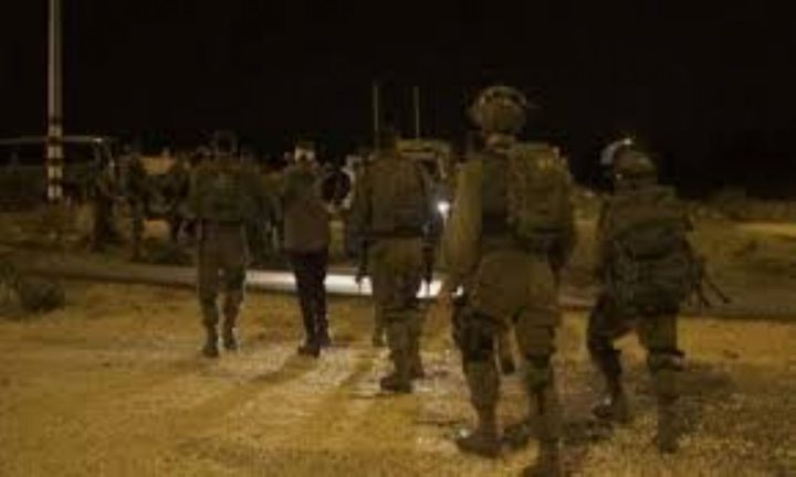 اعتقال (23) مواطنًا في الضفة