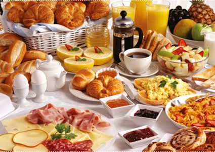 تحذير للمراهقين..تخطي وجبة الإفطار يسبب السمنة