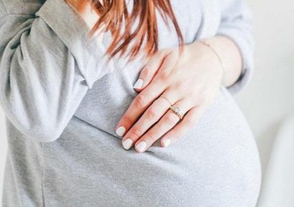 ما هي أهمية أن تخضع المرأة لإختبار التهاب الكبد قبل الولادة ؟