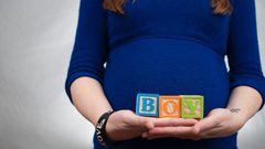 ما هي دلائل الحمل بمولود ذكر؟