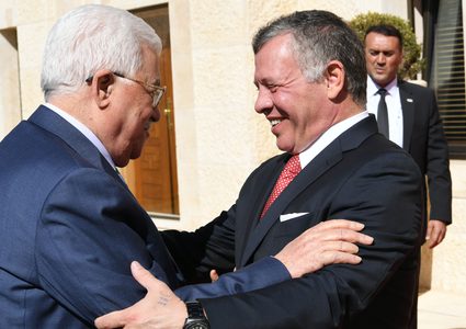 الرئيس يجتمع مع العاهل الأردني