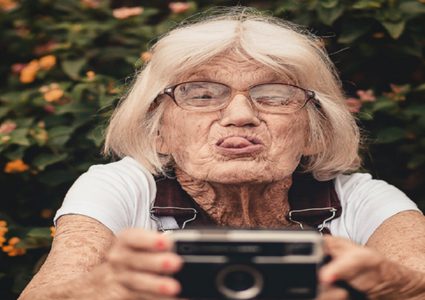 ذكاء صناعي يحول صورتك الشخصية إلى "لوحة كلاسيكية"!