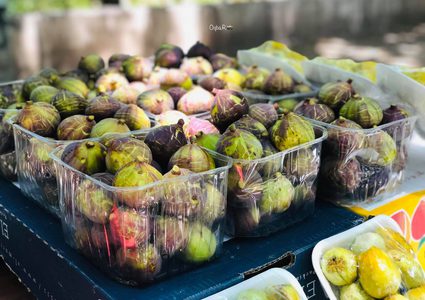 فاكهة ملوكية وضيفة صيفية "نُكّيد" ومدهون بالزيت