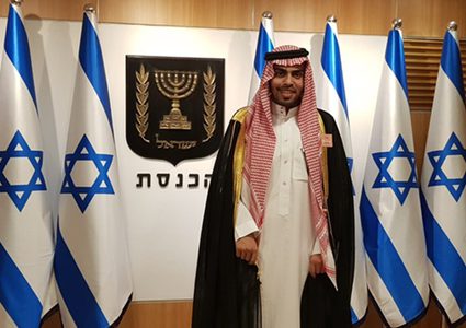 الاحتلال يُبعد طفل وثلاثة فلسطينيين عن الأقصى لهذا السبب