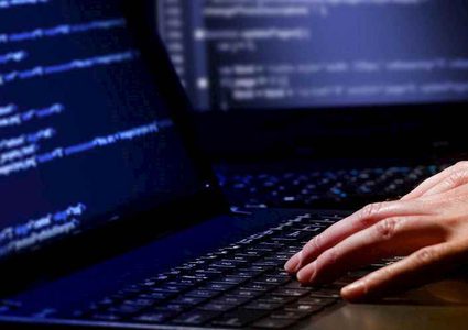 "الشين بيت" يتهم إيران بمحاولة تجنيد أشخاص لصالحها في "إسرائيل"