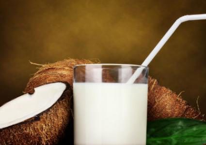 أهم الفوائد الصحية لماء جوز الهند