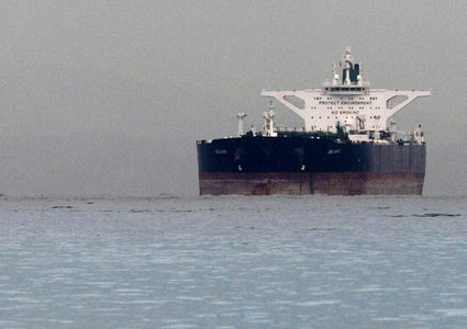 جهود دبلوماسية للانتهاء من أزمة احتجاز الناقلتين البريطانيتين