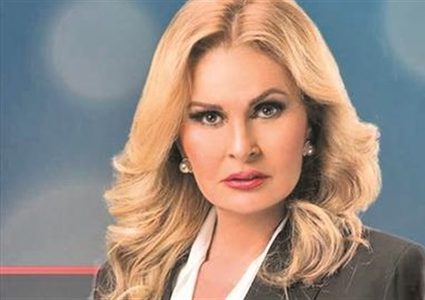 الموت يفجع يسرا بوفاة والدتها