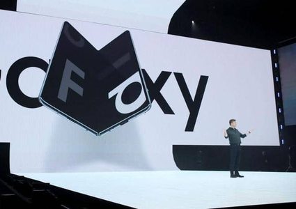 سامسونع تقوم بإصلاح عيوب "غالاكسي القابل للطي"