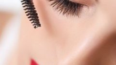 أسرار الحصول على رموش جذابة