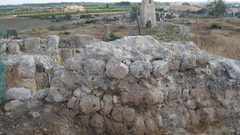 قرية يبنا.. كانت تنبض بالحياة لكن هذا ما تبقى منها اليوم