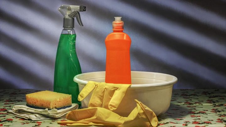 هذا ما تفعله المنظفات بصحة النساء