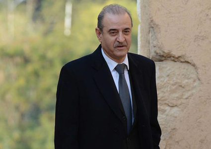 بسام كوسا يفتح الحرب على نقيب الفنانين السوريين زهير رمضان