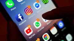 فرنسا تنوي فرض ضرائب على عمالقة التكنولوجيا