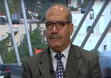 قرار الرئيس والقيادة الفلسطينية مسؤولية وطنية شاملة