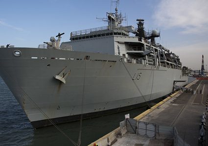 بريطانيا تقرر زيادة أعداد قواتها بمنطقة الخليج