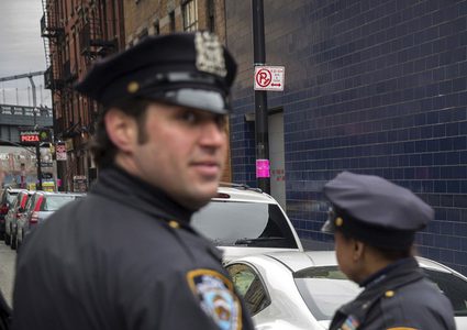 جريمة مروعة: قتلها وأكل دماغها