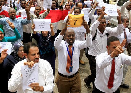 تعليق الدراسة في السودان عقب مقتل طلبة باشتباكات مسلحة