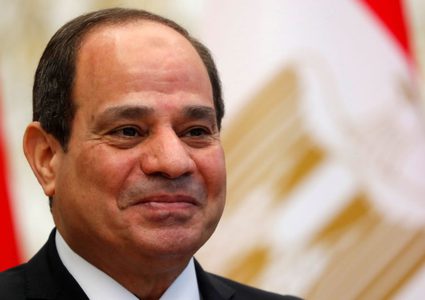 الرئيس المصري: إجراء المصريين للإصلاح الاقتصادي شرف لي