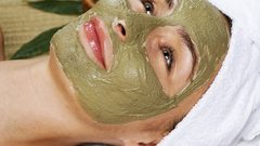 خلطة الطين الأخضر للبشرة