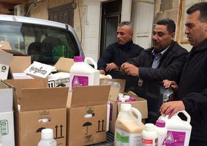 طولكرم: ضبط أسمدة ومبيدات محظورة